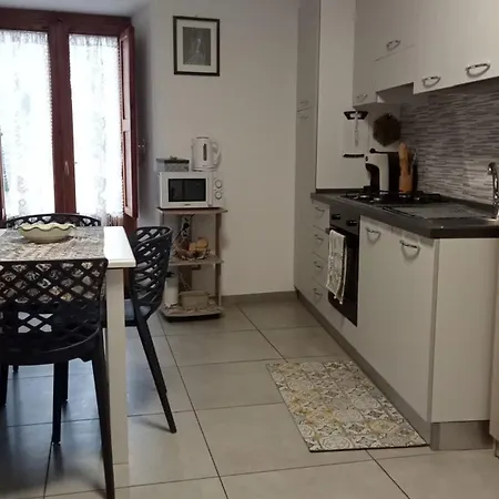 Casa Spinuzza 4 شقة *