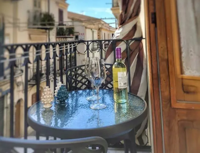 アパート Casa Spinuzza 4 チェファル